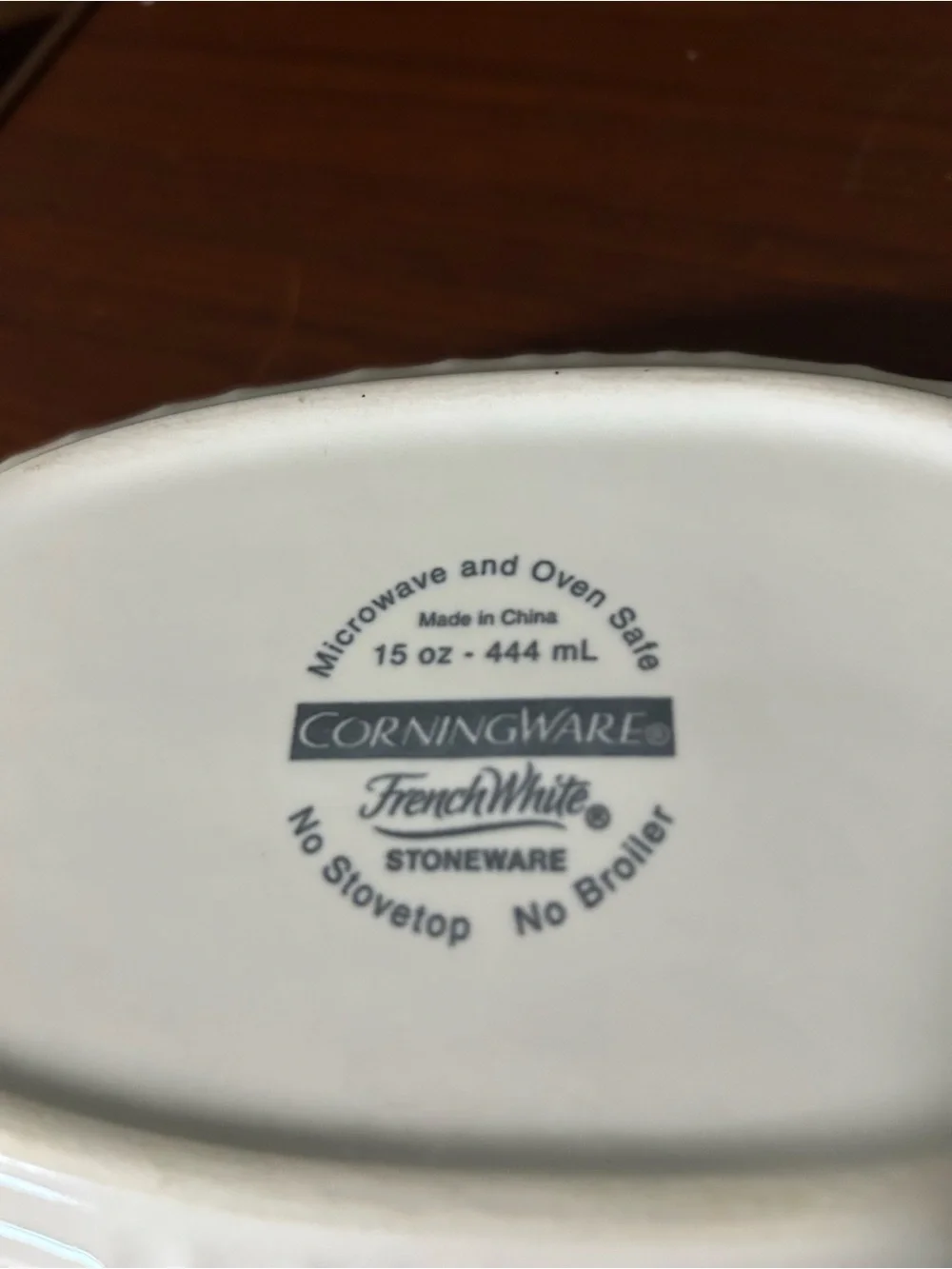 CorningWare French White Oval Stoneware Dish set of two, 15oz